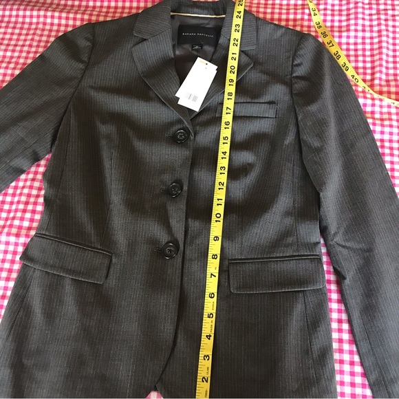 Banana Republic Suit Jacket - Picture 5 of 6
